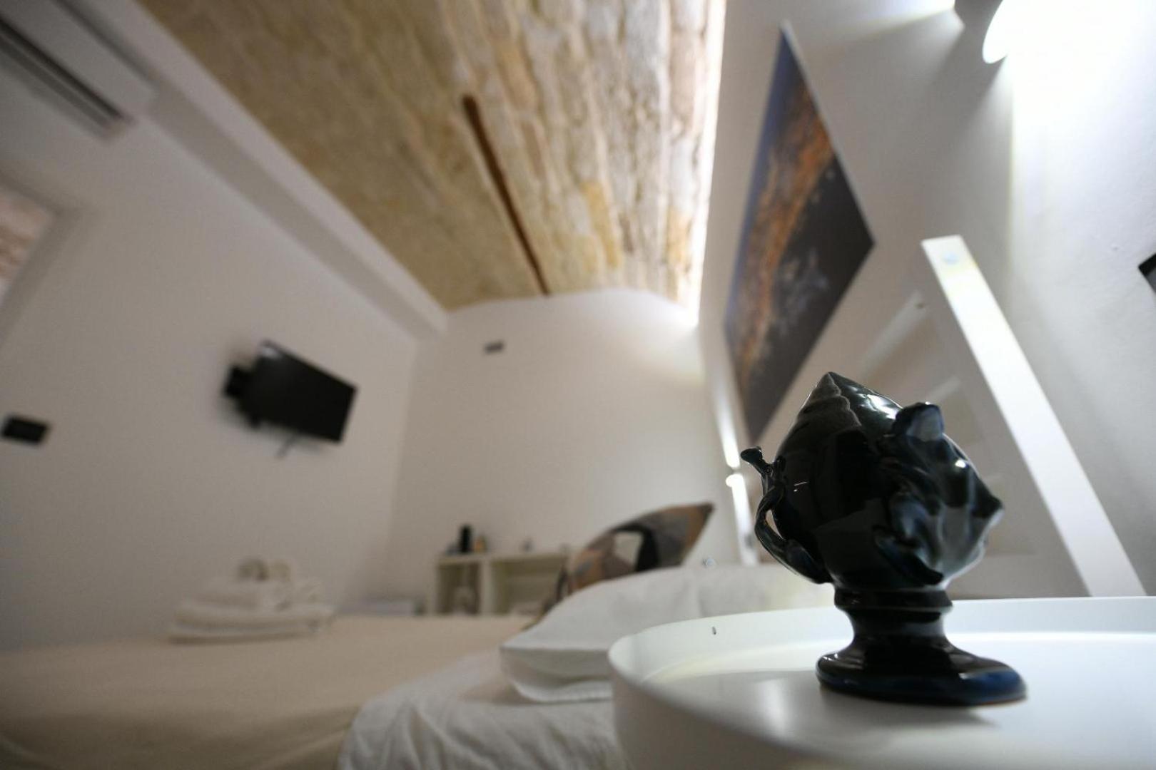 Al Guiscardo 8 Bed and Breakfast Bari Exteriör bild