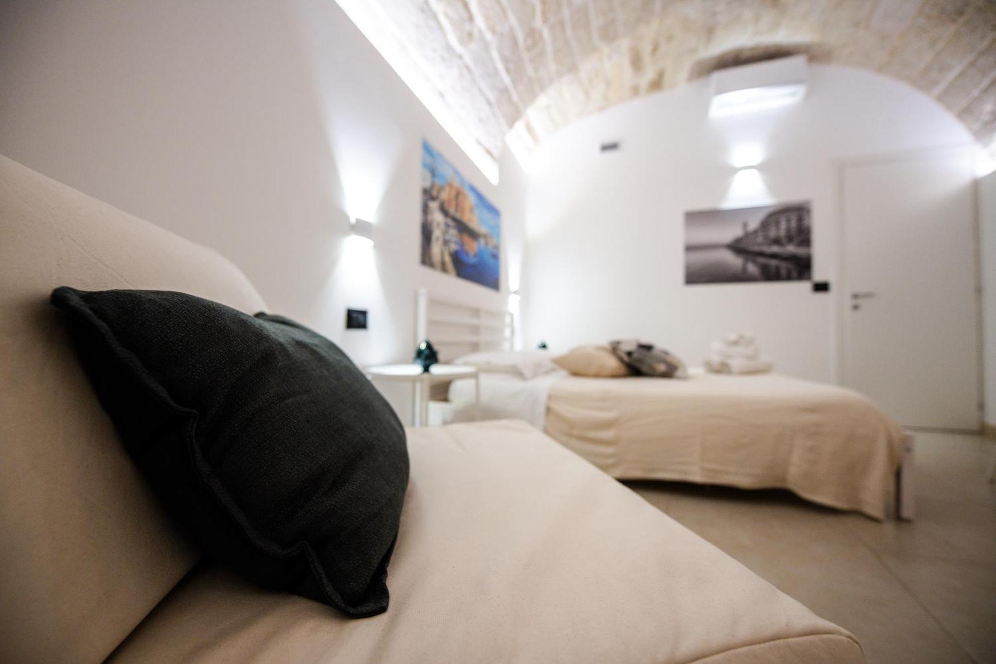 Al Guiscardo 8 Bed and Breakfast Bari Exteriör bild
